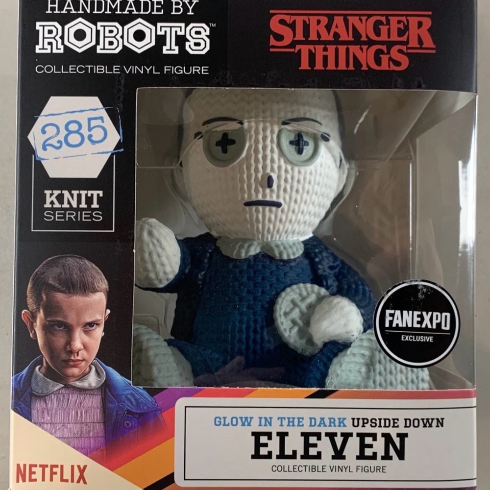 Stranger Things Collectible Vinyl Figure - Blue and White Glow in the dark